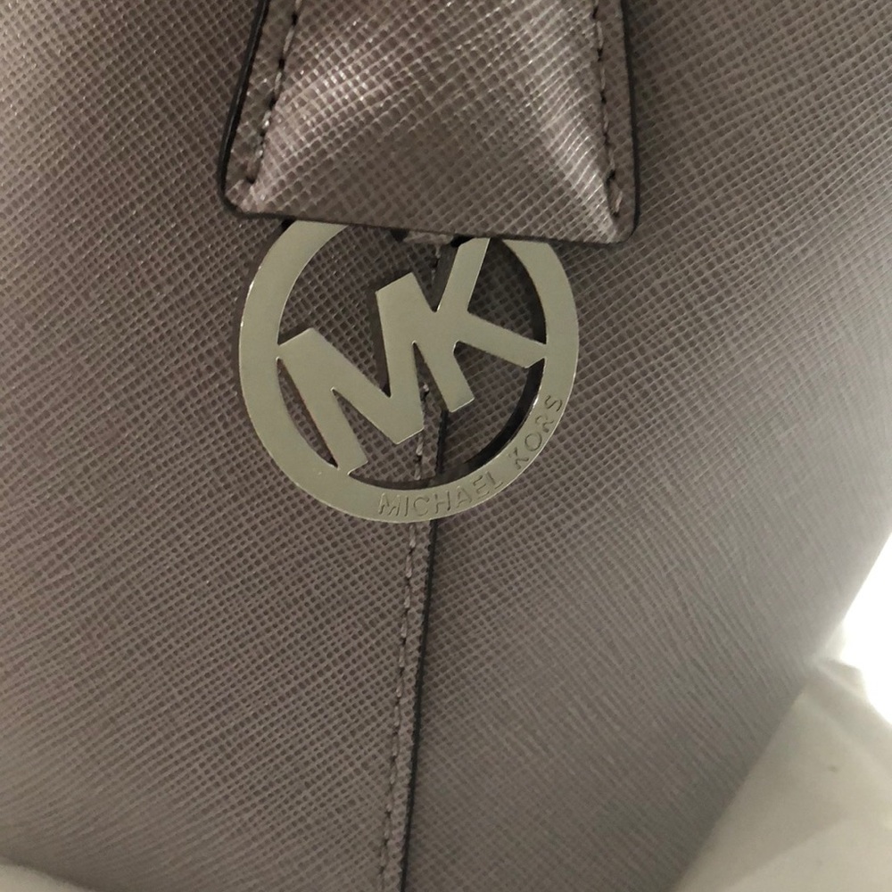 Authentic Michael Kors Bag - Picture 5 of 8